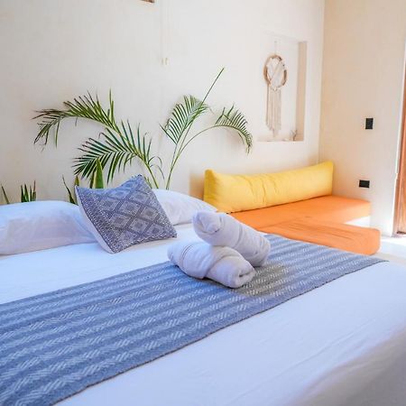 Tikul Hotel Boutique ホルボックス島 エクステリア 写真