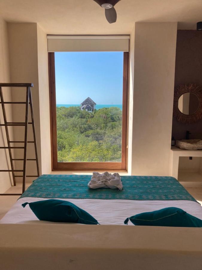 Tikul Hotel Boutique ホルボックス島 エクステリア 写真