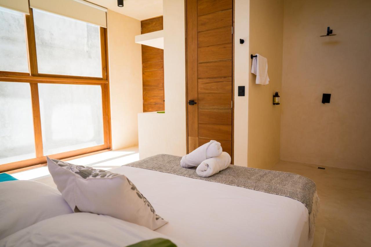 Tikul Hotel Boutique ホルボックス島 エクステリア 写真