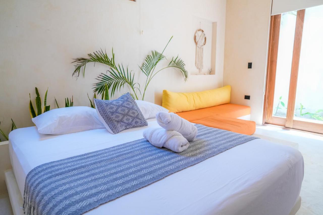 Tikul Hotel Boutique ホルボックス島 エクステリア 写真