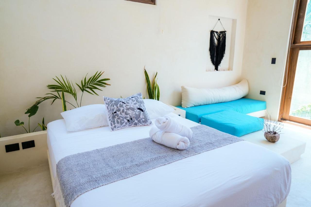 Tikul Hotel Boutique ホルボックス島 エクステリア 写真